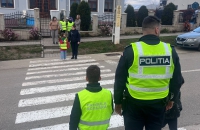 POLIȚIȘTII DIN RĂUCEȘTI, ALĂTURI DE PATRULA ȘCOLARĂ DIN OGLINZI
